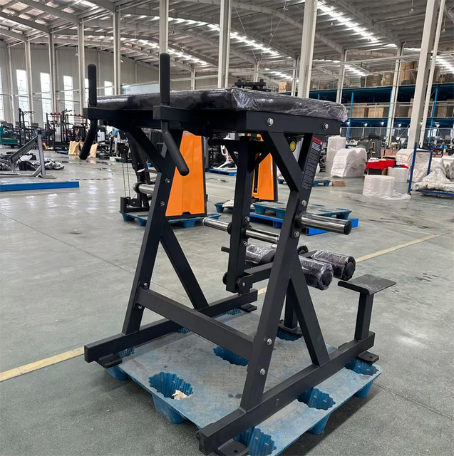 Тренажер для обратной гиперэкстензии MND-F101