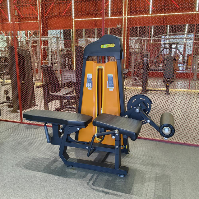 MND-F90 Тренажер для сгибания и разгибания ног лежа