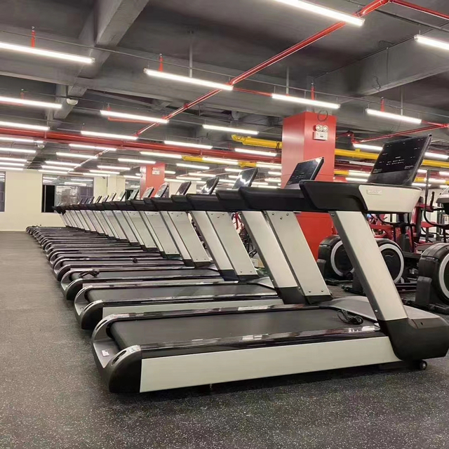 MND-K7B Коммерческая беговая дорожка с ЖК-дисплеем | Сенсорное управление | МНД ФИТНЕС